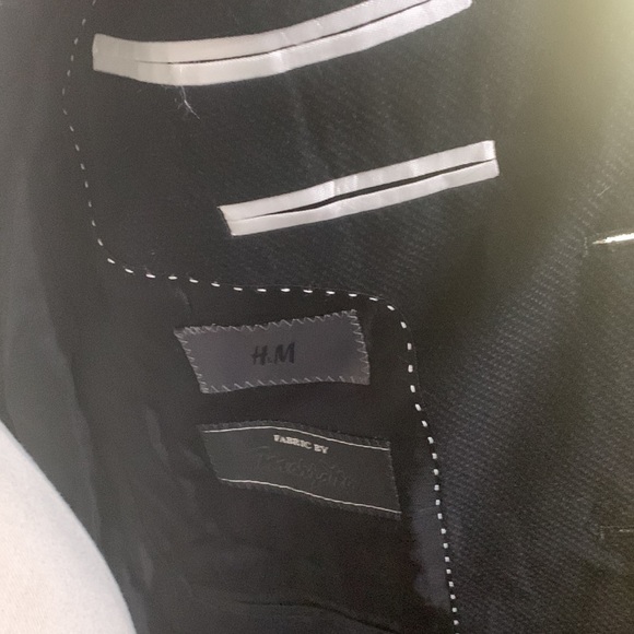 H&M Mens Black Sport Coat (Size: 36R) (NWT) - Picture 5 of 8